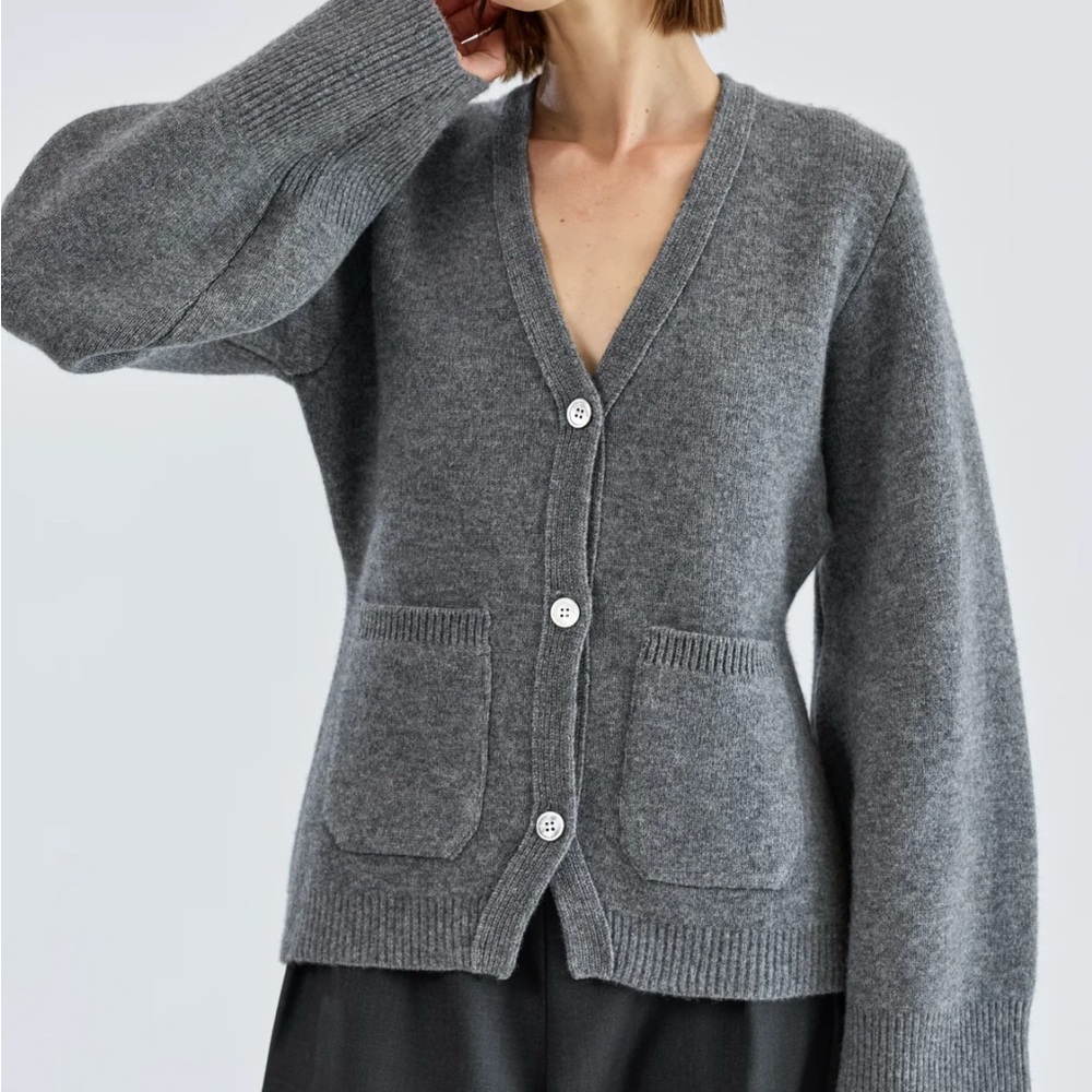 Alimina Concept Women's Cardigan Sweater